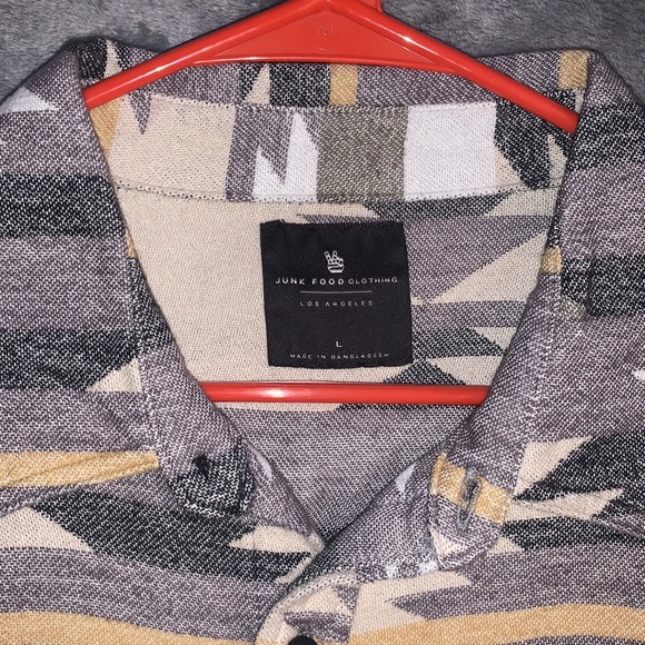 Mens long sleeve size Large - Picture 4 of 6